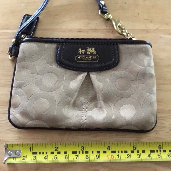 Authentic Coach Wristlet - Picture 3 of 7
